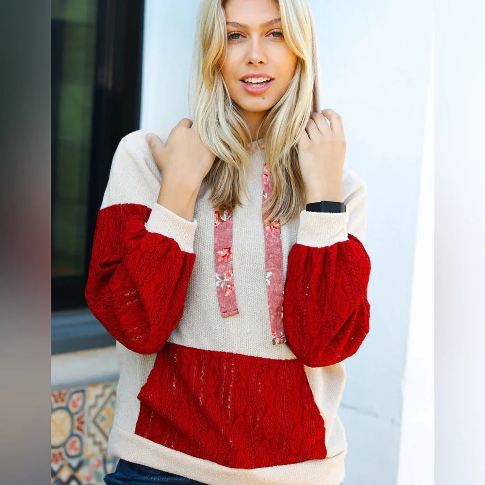 Color Block Textured Sweater Top Hoodie, Red Lace Details, Floral Drawstring - Picture 4 of 7